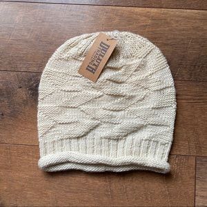 NWT Duluth Trading Beanie